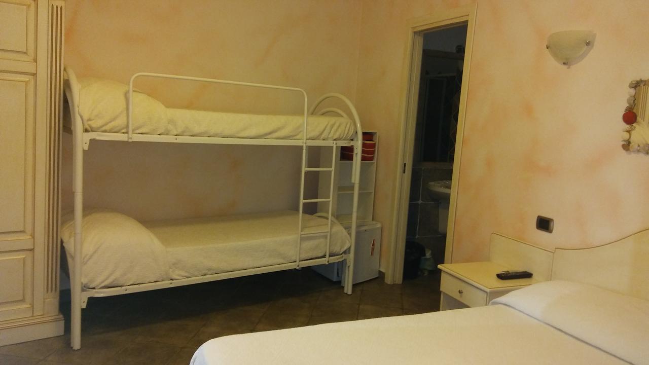 Hotel Sa Cralla Villasimius Eksteriør billede